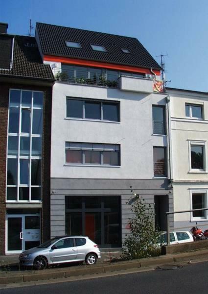 B8 - Just A Private Accommodation Düsseldorf Exterior foto
